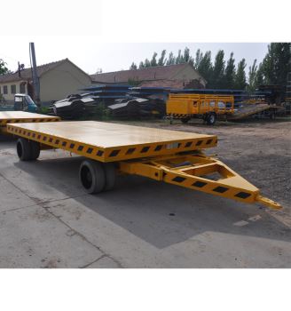 廠區(qū)中轉重型平板拖車